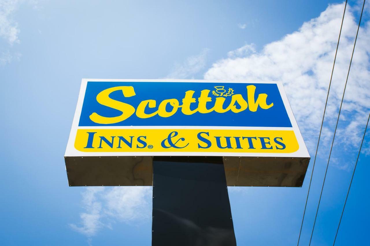 Scottish Inn & Suites Бейтаун Екстер'єр фото